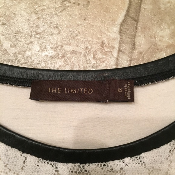 The Limited 3/4 sleeve business casual top - Picture 2 of 6